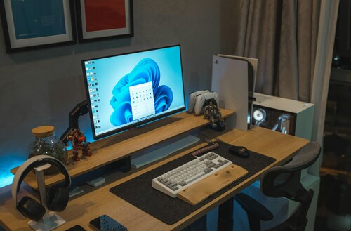 Desk shelf – Oakywood crafted height for modern focus